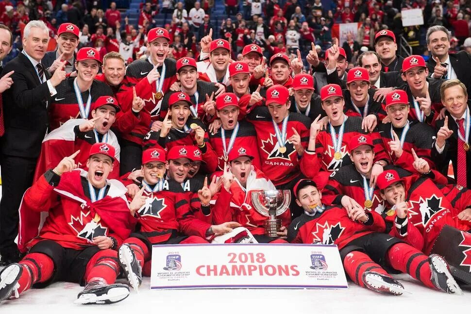 World juniors. Тревор зеграс хоккеист. Сборная сша хоккей. World juniors. World juniors.