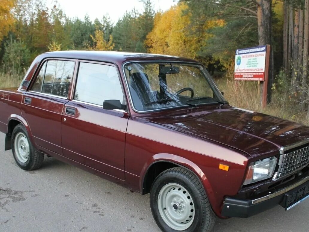 Ваз 2107 2012 года с завода. Жигули ваз 2107 2004. Ваз 2107 красный 2012. Ваз2107 компакт-кар. Продаж ваз 07.