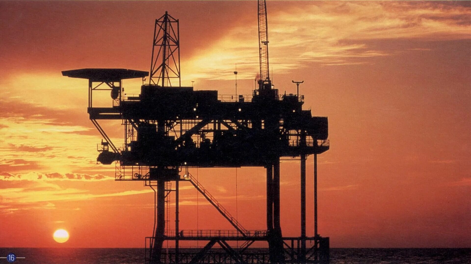 Нефтяной блок. Лукойл филановского. Нефтяной блок. Варьеганнефтегаз радужный месторождение. Сепаратор укпг.