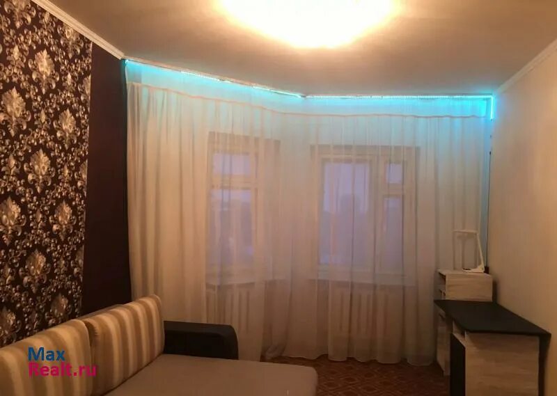 Снять квартиру в мегионе на длительный срок. Квартиры в мегионе первый этаж. Квартиры на длительный срок мегион. Героев десантников 61а продажа квартиры 3 комнатная. Квартиры в мегионе.