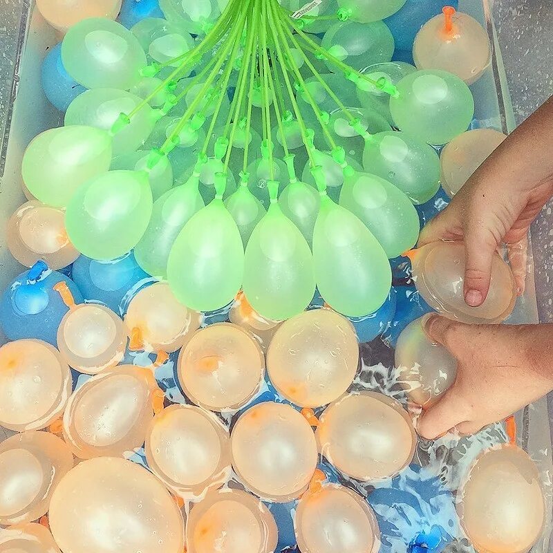 Водяные бомбочки 111 PCS. Водные шарики. Водяные шары для детей. Шарик с водой. Как залить воду в шарики воздушные