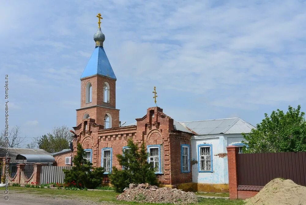 Погода в белой глине 2 недели. Краснодарский край Белоглинский район село белая глина. Храм село белая глина. Храм белая глина Краснодарский край. Церковь в селе белая глина.