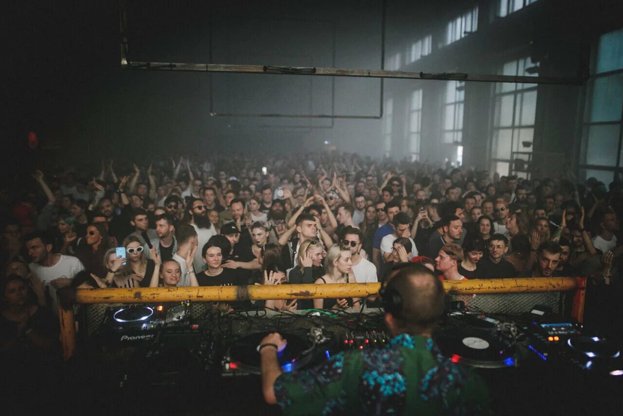 Arma 17 клуб москва. шарикоподшипниковская 13 стр 32 мутабор. клуб мутабор фото внутри и снаружи. Mutabor, шарикоподшипниковская ул. Mutabor клуб москва.