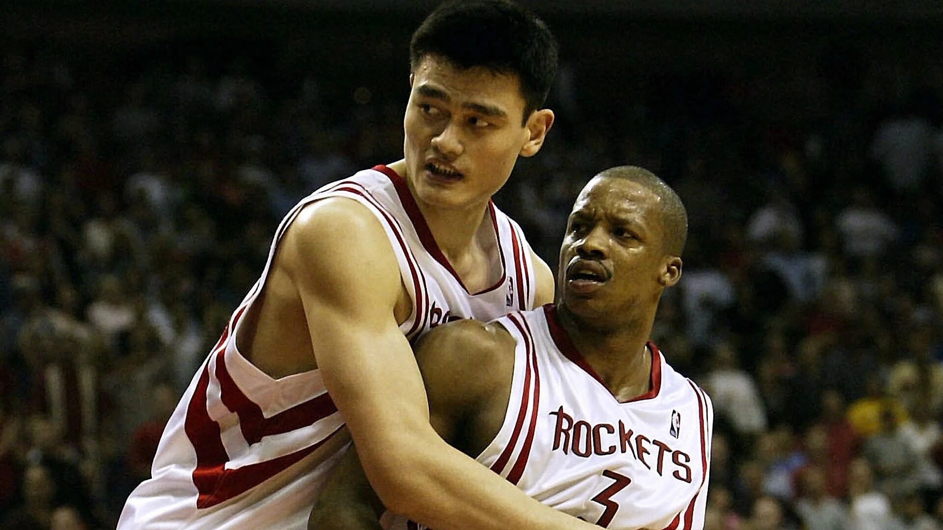 Yao ming. Яо мин. Яо минг рост. Китайский баскетболист Яо мин. Китайский баскетболист Яо мин рост.