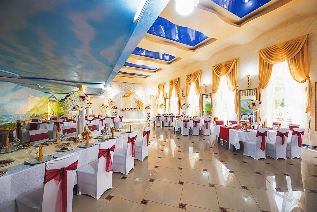 Ресторан селена симферополь. Мычала ресторан симферополь. Жуковского 9 симферополь ресторан мычара. Трактиры симферополя. Ресторан алие симферополь.