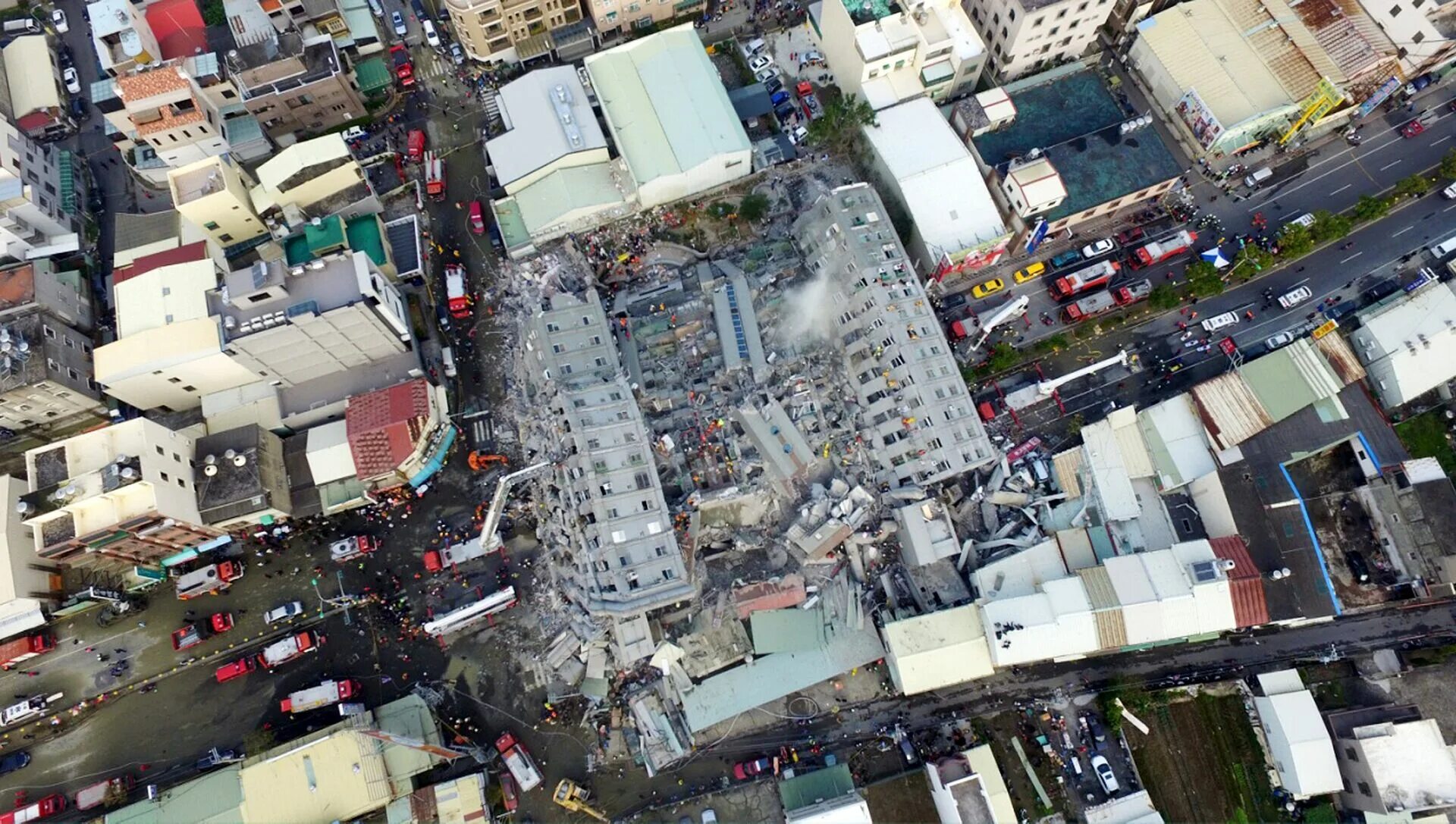 Землетрясение в тайване сегодня. Землетрясение в Тайване 2022. Тайвань землетрясение 2018. Землетрясение на Тайване 1999. Остров Тайвань землетрясение.