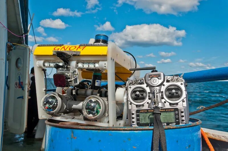 Подводный аппарат выдерживает внешнее давление в 5мпа