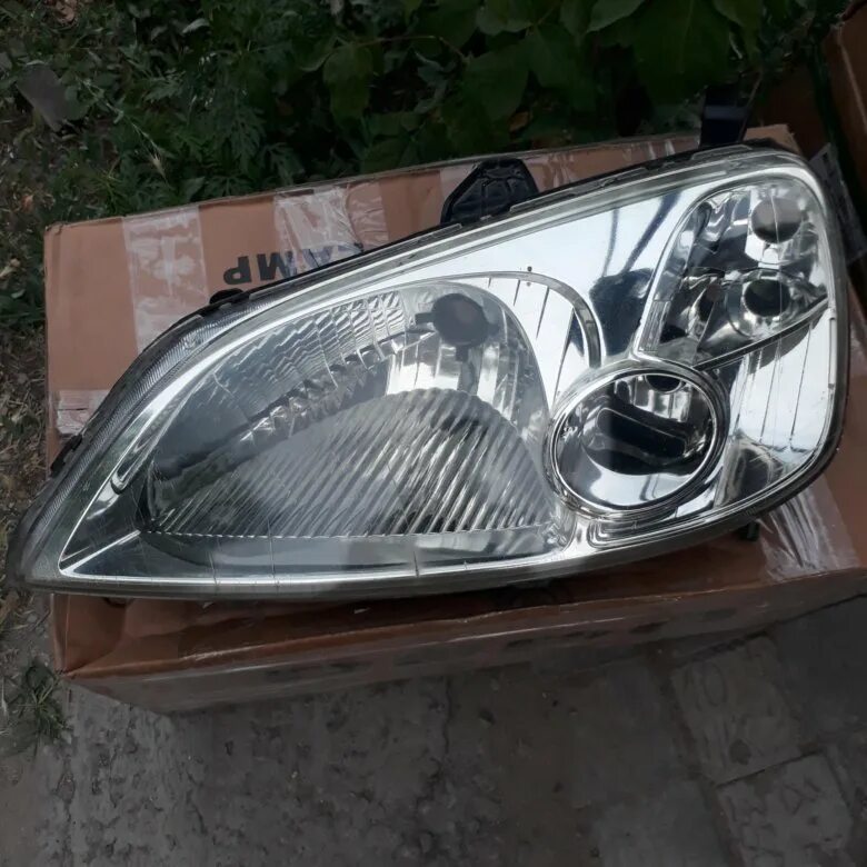 Фары цивик ферио. Фары honda civic ferio. honda civic ferio es1 фара. цивик ферио 2001. фары на хонду цивик ферио 2002 года.