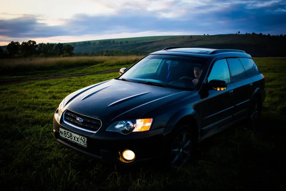 Субару Аутбек 2008. Субару Аутбек 2 поколения. Subaru Outback 2004. Subaru autbec 2008.