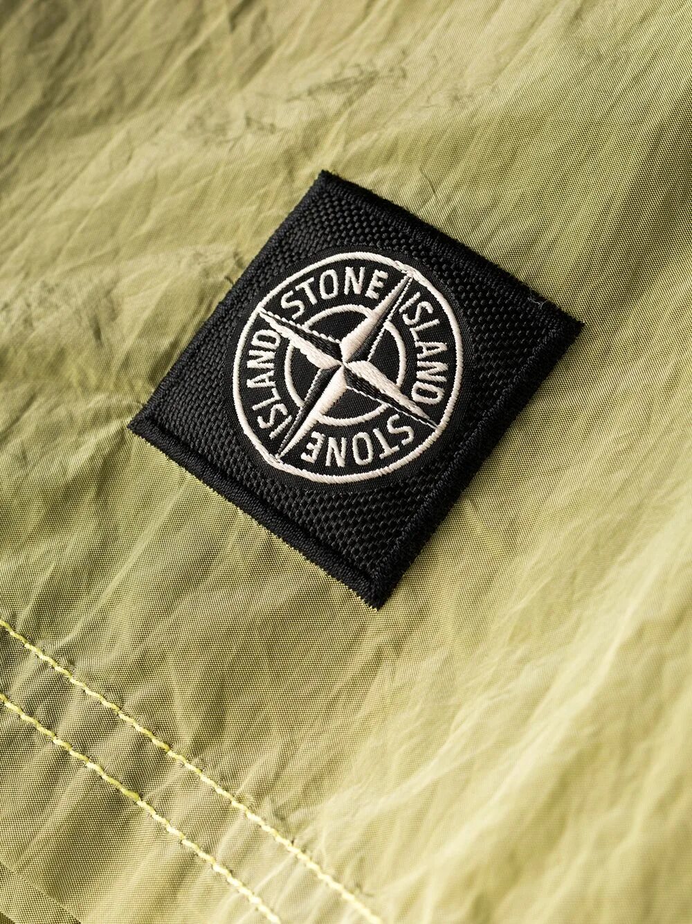 Stone island shell. Шеврон Stone Island. Нашивка стон Айленд. Нашивка Stone Island. Стоун Айленд нашивка.