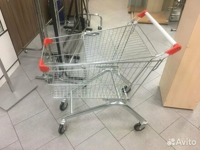 Тележка 100 л. Бесшумная тележка. 500. Пластиковая тележка. Тележка 100 л.