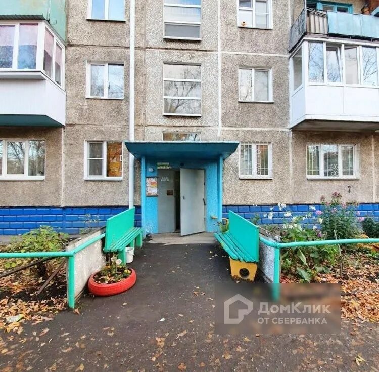 Улица тюленина омск. Квартира зазерная дом3. Омск ул тюленина 1. Тюленина 12 омск фото. Квартиры омск тюленина.