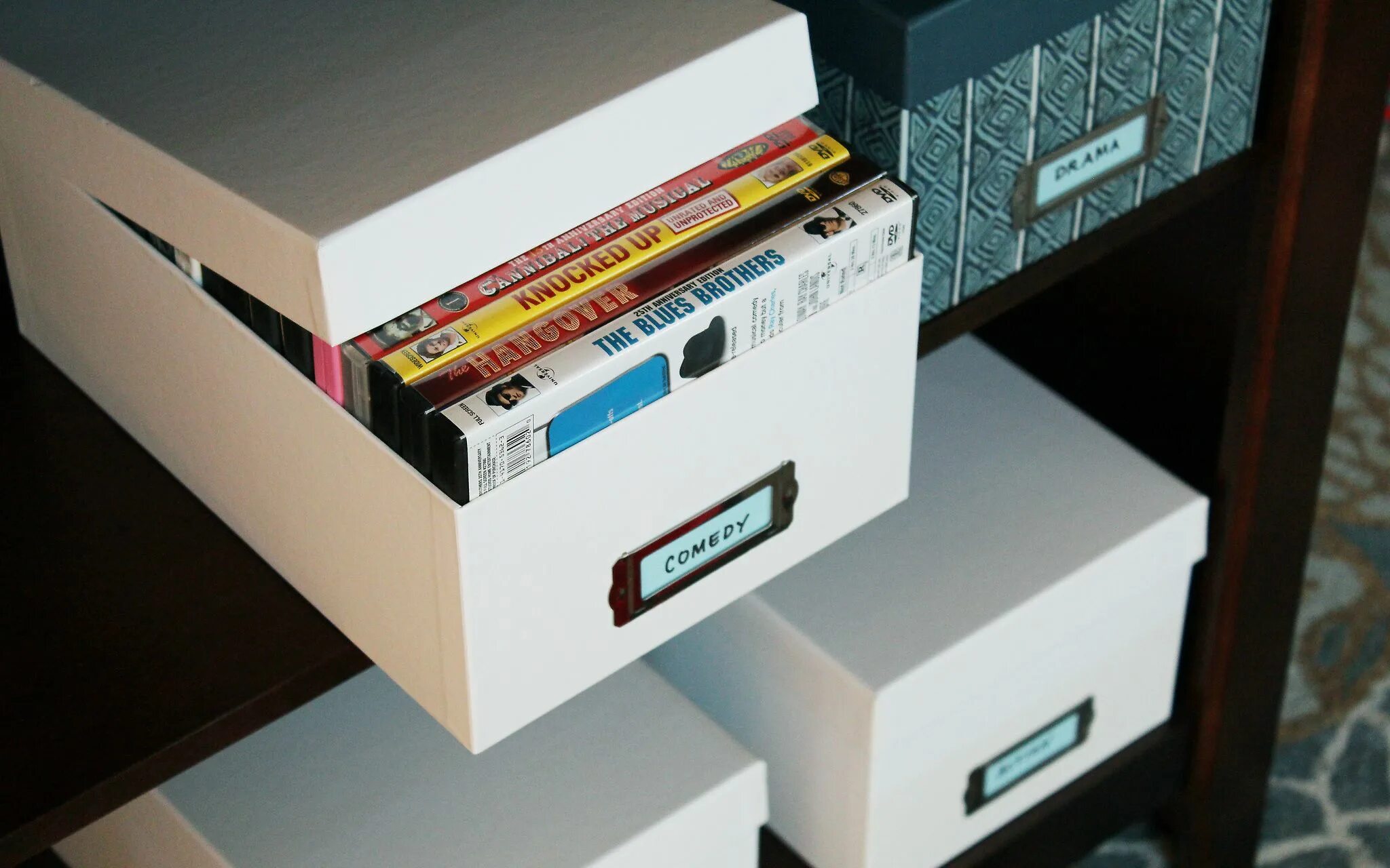 Выдвижные ящики для дисков. Где хранить диски. Кейс vacarx для компакт-дисков. Подставка для дисков ps4 днс. Моя коллекция dvd дисков.