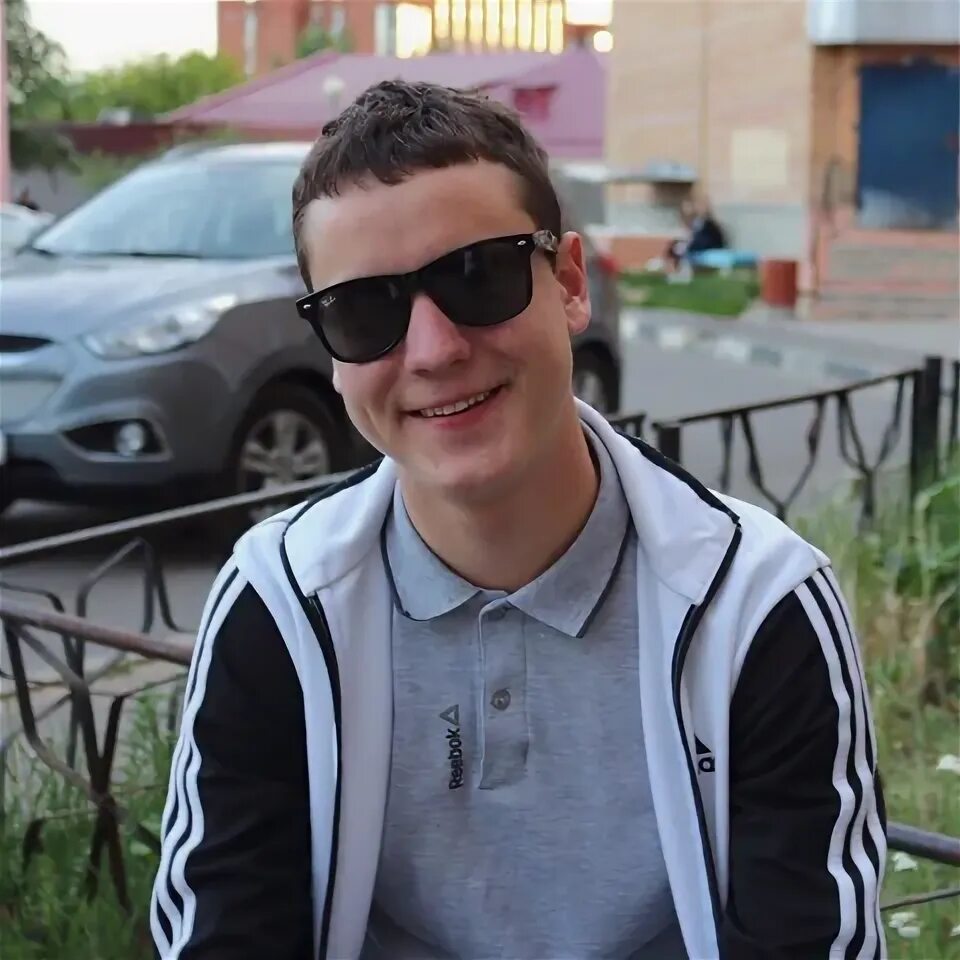 Сашей скворцовым. Сашей скворцовым