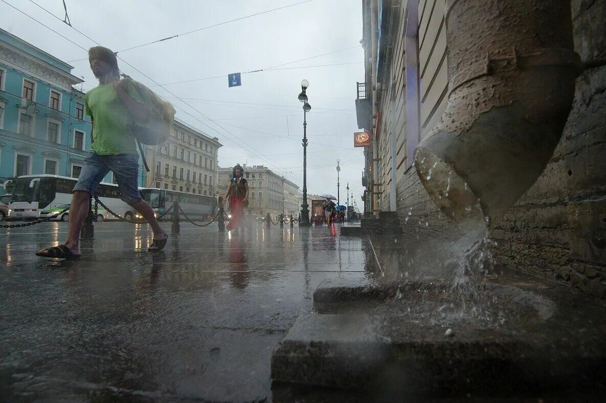 Санкт-Петербург ливень. Дождь в Питере. Непогода в Петербурге. Ливневые дожди в Петербурге.