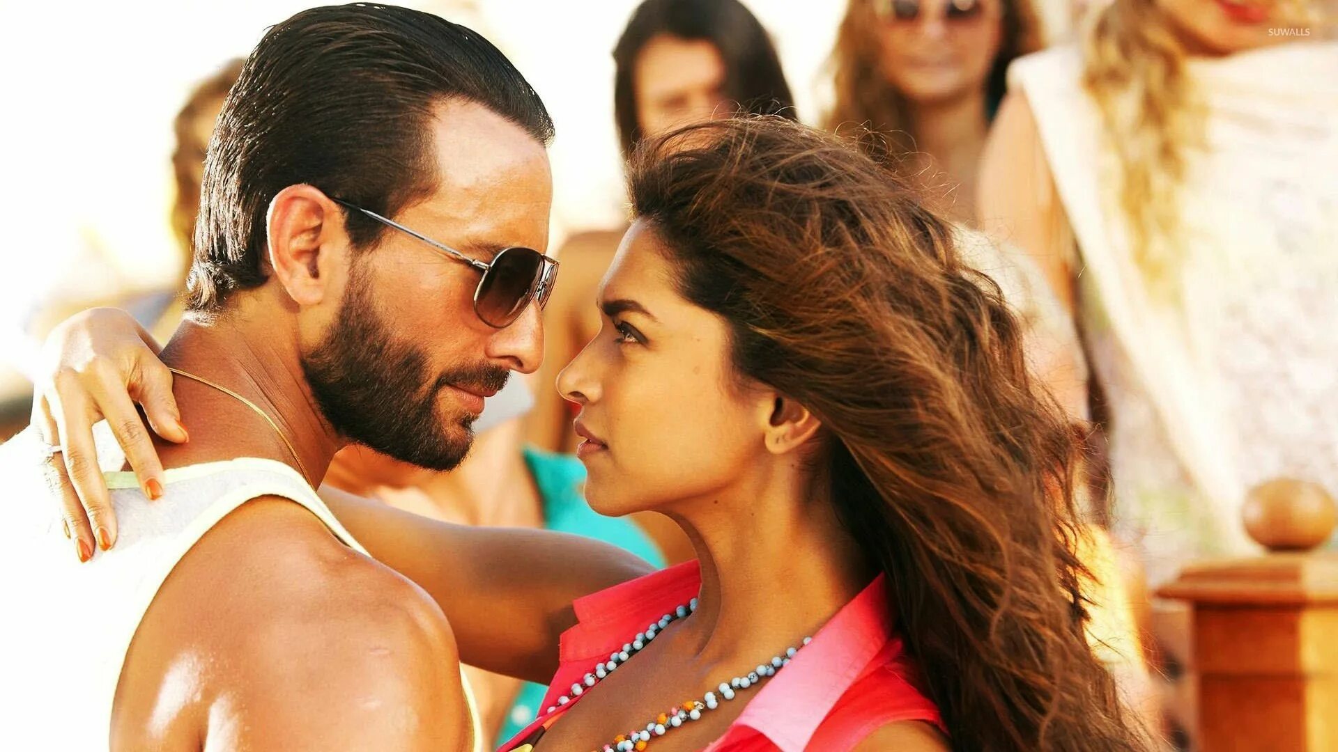 Вторая гонка 2. Race 2 индийский фильм. Смертельная гонка 2 франкенштейн. Вторая гонка 2. Гонка 2 индийский фильм.