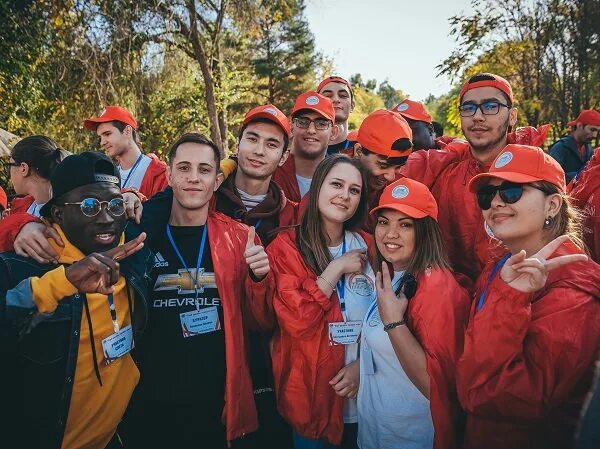 Студенты астрахани. Колледж культуры и искусств астрахань. Колледж агу астрахань софьи перовской. Агу астрахань студенты иностранные. Студенты астраханского педагогического института.