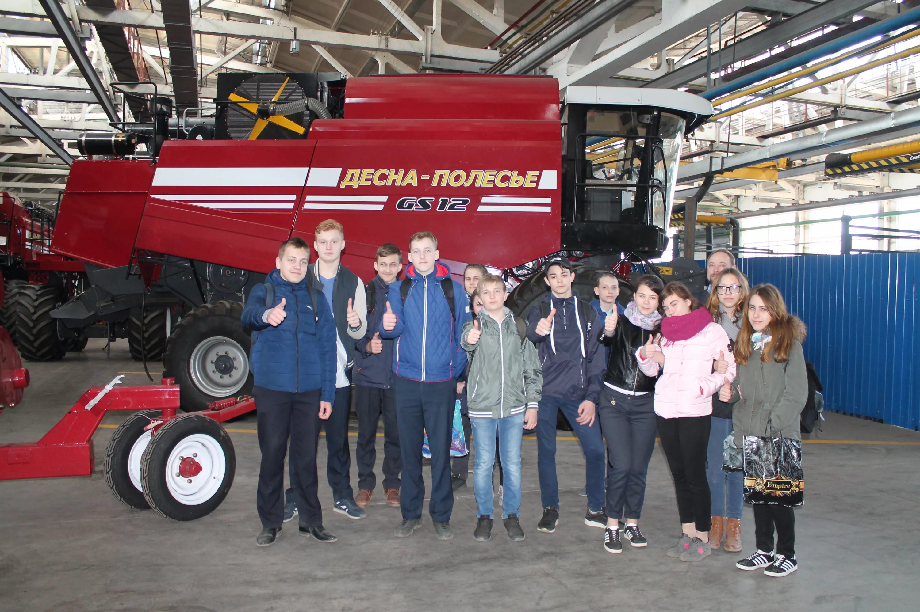 Брянсксельмаш. Брянсксельмаш комбайны. Брянсксельмаш. Брянсксельмаш комбайны. Брянсксельмаш комбайны.