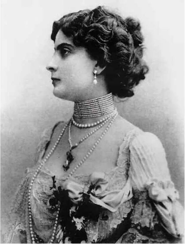 Век авроры. Миргородская д. Санкт-петербург, ул. Московский проспект 20 санкт-петербург. Аврора карловна шернваль портрет.