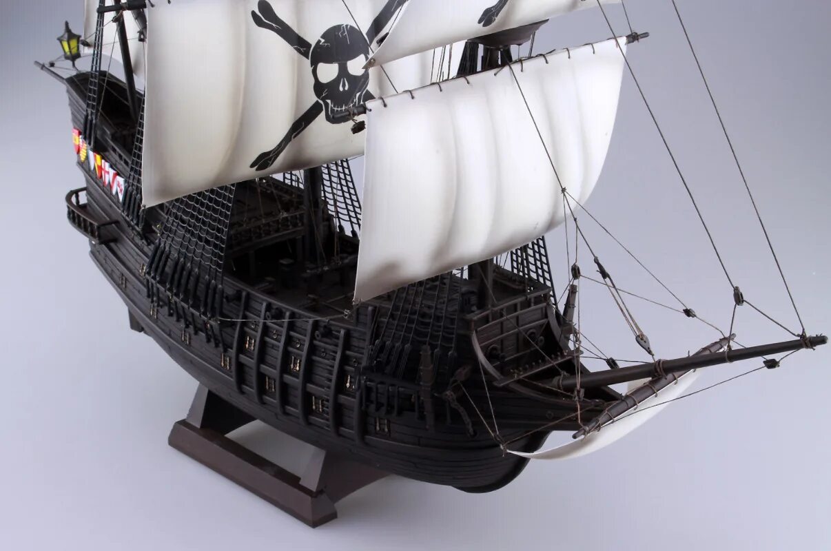 Ao-055007 сборная модель корабля 1/100 Pirate ship Aoshima. Pirate ship Aoshima. Модель пиратского корабля. Aoshima модели парусников. Корабль купить в нижнем новгороде