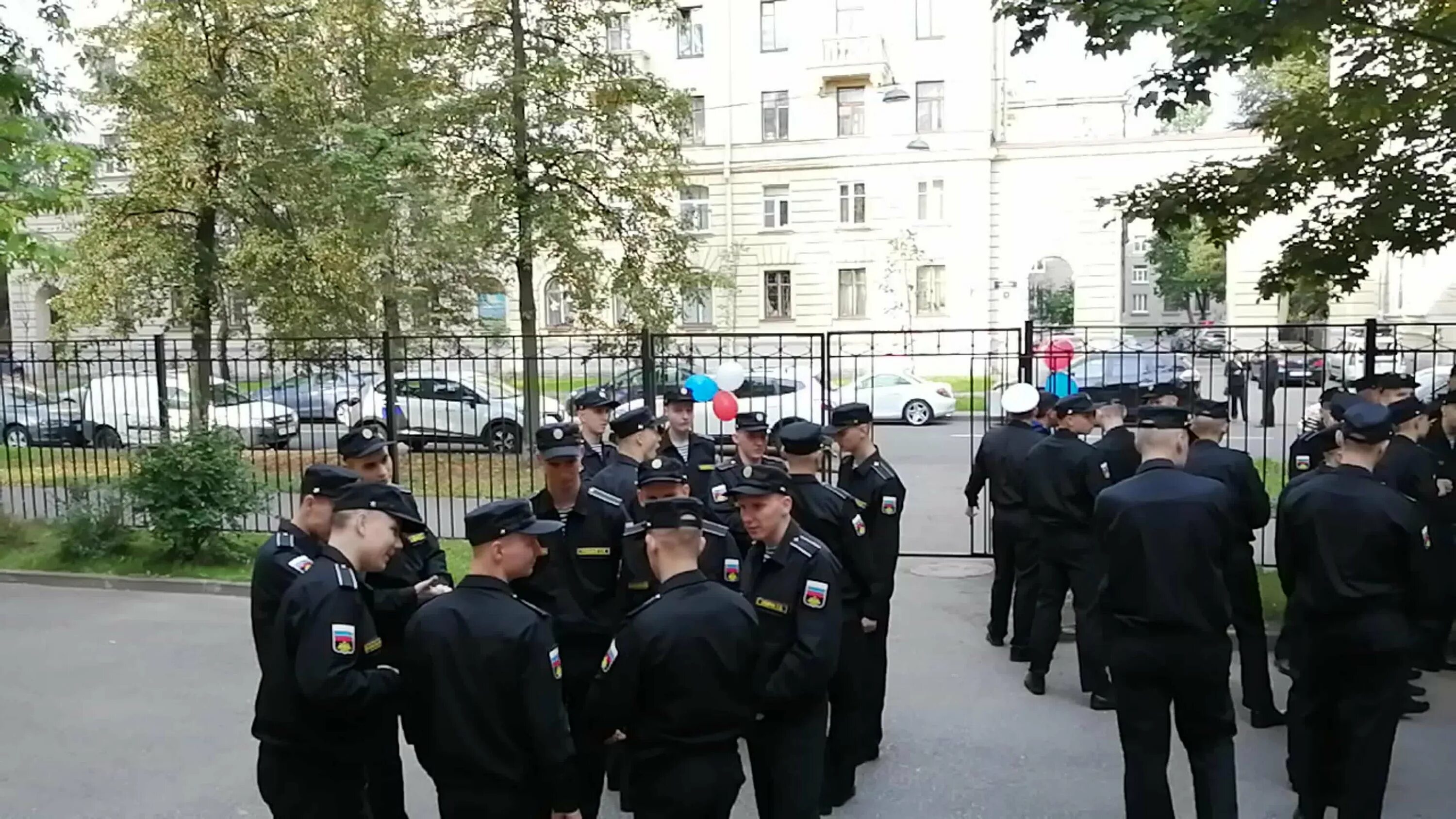 Васильевский остров ВМФ В Санкт-Петербурге. Распределительный пункт на Васильевском острове. Васильевский остров военная