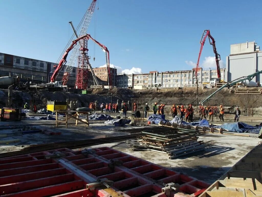 128 котлован волгодонске. современный строитель. охта-молл стройка. см строительство. трц охта молл санкт-петербург.