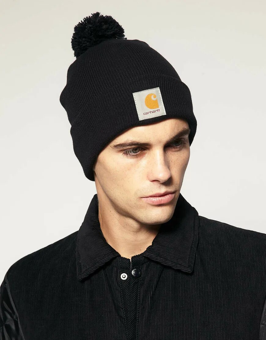 шапка codered зимняя. в шапке код 9044. шапка codered белая вязаная. в шапке код 9044. шапка коди.