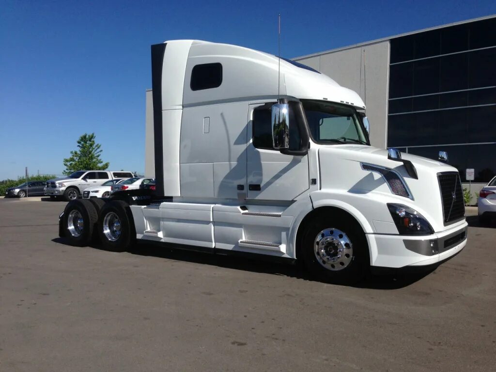 Volvo VNL 860. Тягач Вольво внл. Тягач Volvo VNL 860. Volvo VNL 4x2. Тягач ростов купить