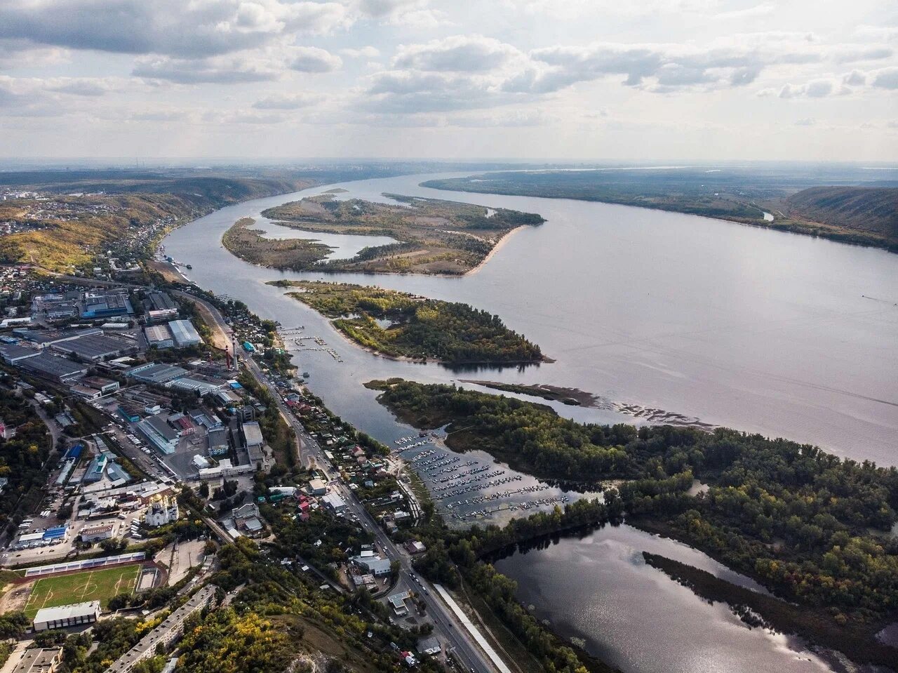 Красная глинка. Красная Глинка Самара. Поселок красная Глинка Самара. Красная Глинка Самара с птичьего полета. Красная Глинка с высоты птичьего полета.