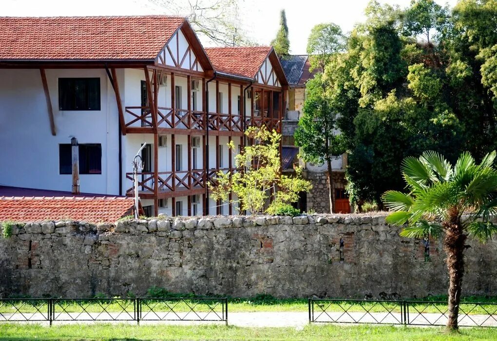 Отель Абаата (Abaata) Гостиничный комп (Гагра) - бронирование номеров 2025, цены