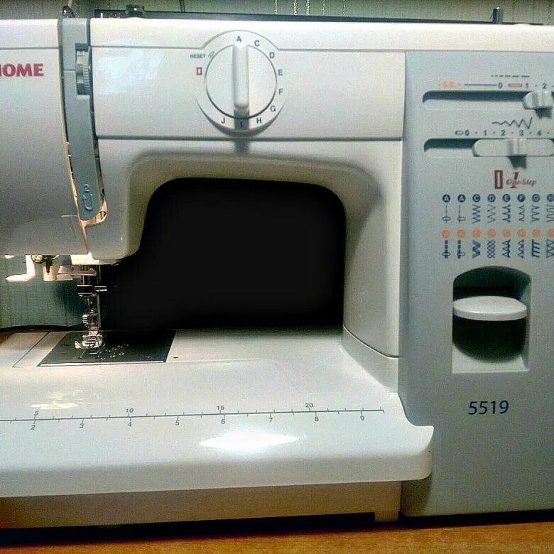 Janome 419s / 5519. Швейная машинка джаноме 5519. Швейная машина джаноме 423s. Janome 419s / 5519. Машинка janome 5519.