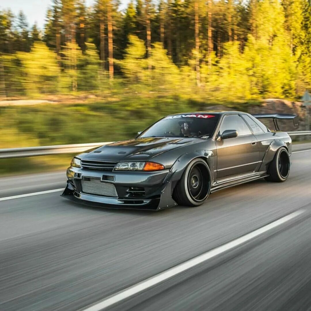 Nissan skyline gtr bnr32. Nissan skyline r32 gt-r. Nissan skyline gtr r32 сток. Гтр р 32. Гтр р 32.