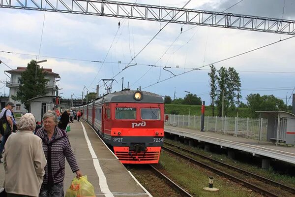 Электричка красное село санкт петербург сегодня