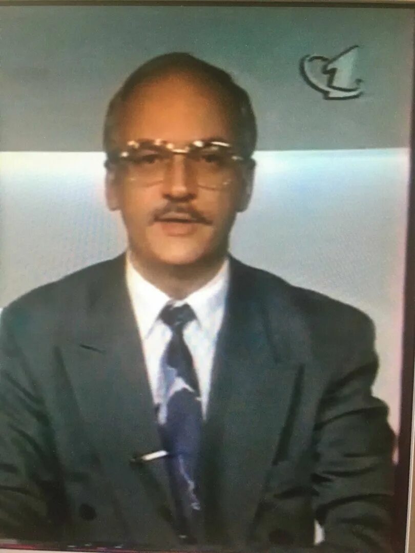 Дикторы цт ссср мужчины. Петров юрий александрович диктор. Скончался бывший ведущий программы «время» юрий петров. Диктор ссср петров. Выхухолев сергей владимирович.