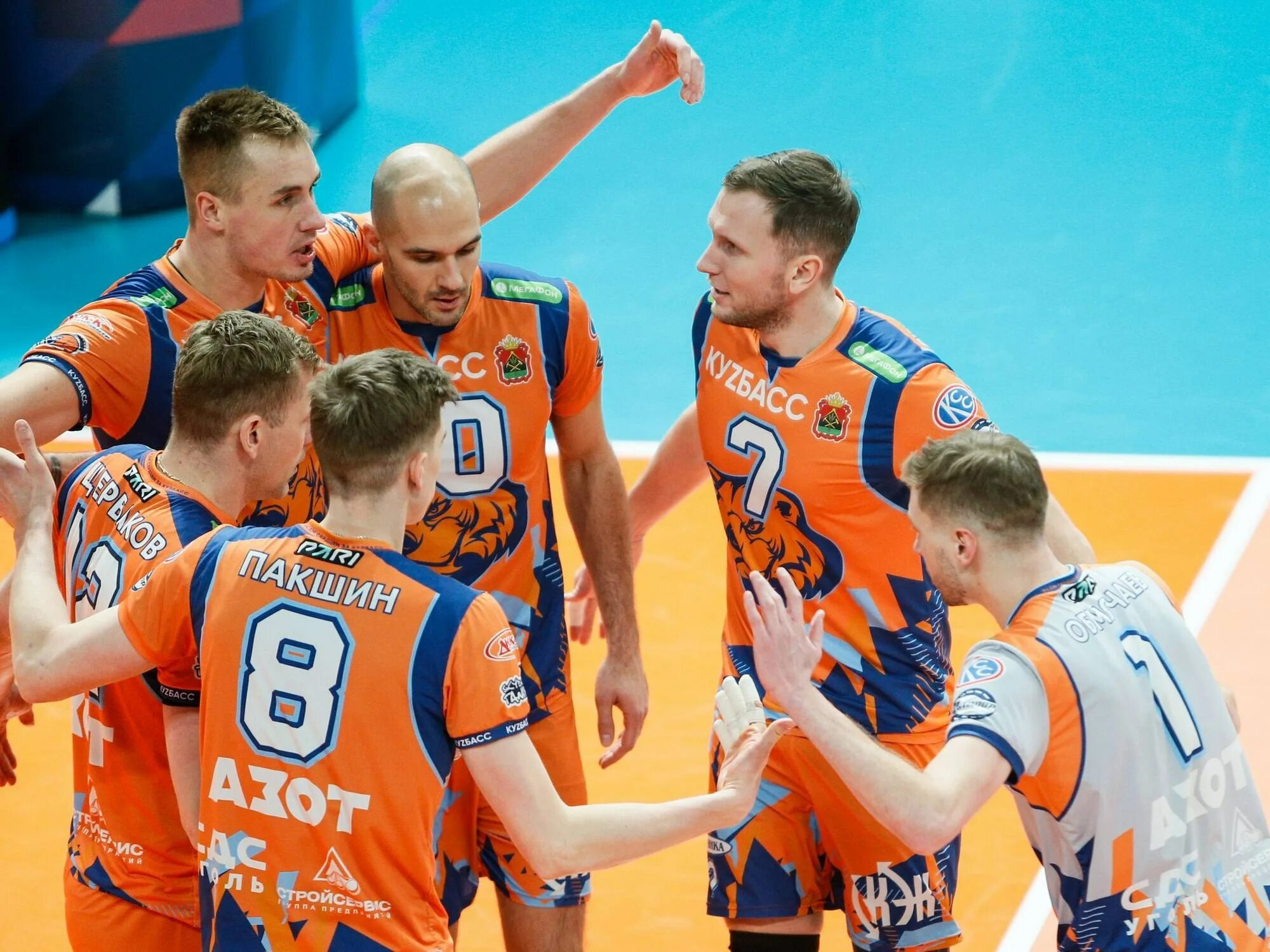 Волейбол факел. Факел ямал. Форма факел волейбол. Факел новый уренгой волейбол. Волейбольный клуб синара.