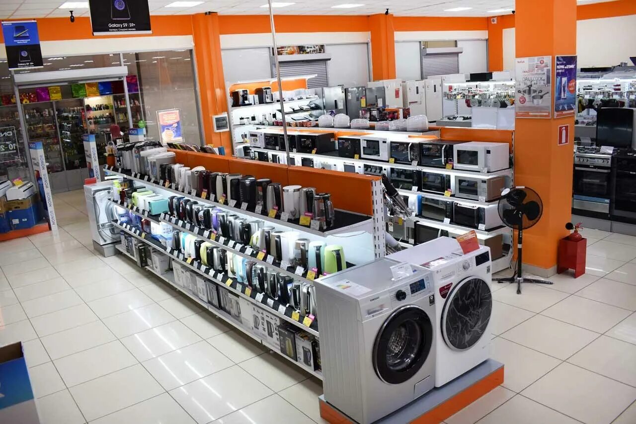 дзержинского 57 клинцы. днс соликамск. тц московский клинцы магазины. магазины днс в тульской области. лучший магазин днс.