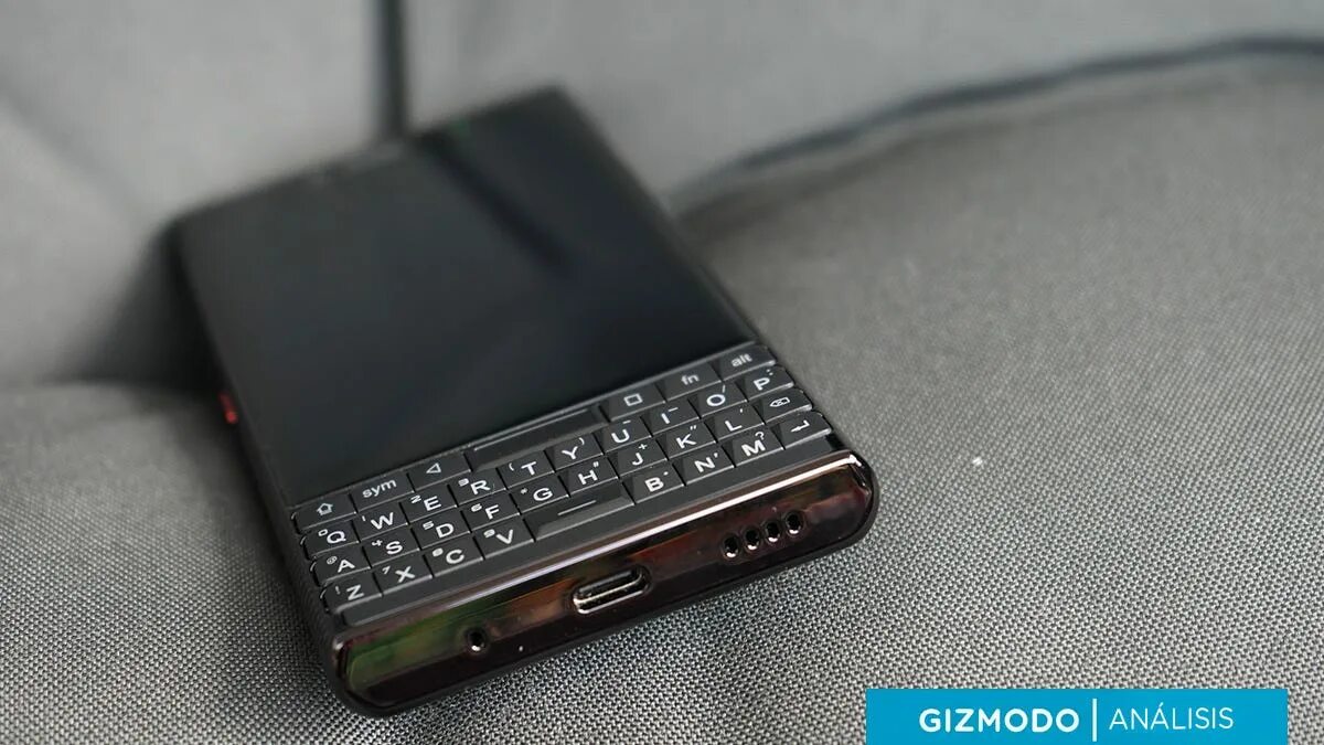 Unihertz titan slim. Titan slim. unihertz titan чехол. телефон титан слим. unihertz titan slim русская раскладка.