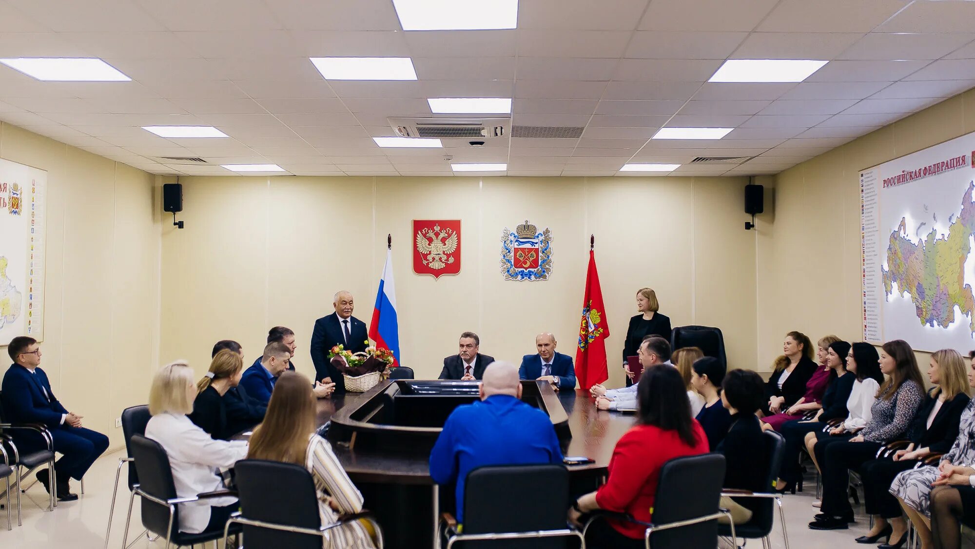 Комитет по обеспечению деятельности мировых судей оренбургской. Служба мировых судей дзержинского. Совещание судей. Мировые судьи оренбург 7 участок. Оренбург мировые судьи на карагандинской.