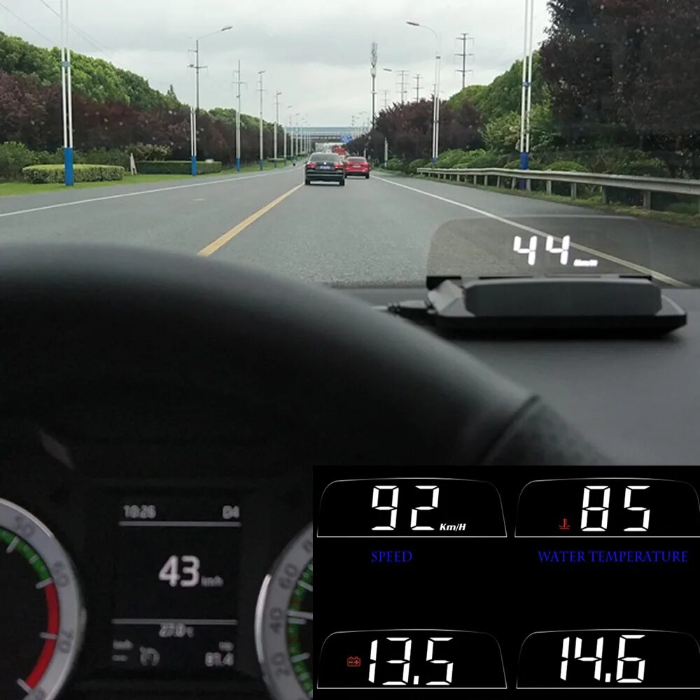 Скорость на стекле автомобиля. Matiz head up display c500. Автомобильный проектор с ограничением скорости. EANOP l200pro HUD OBD 2 GPS двойная система цифровой проекционный дисплей OBDII. CDEN OBD+GPS проекция на лобовое стекло.