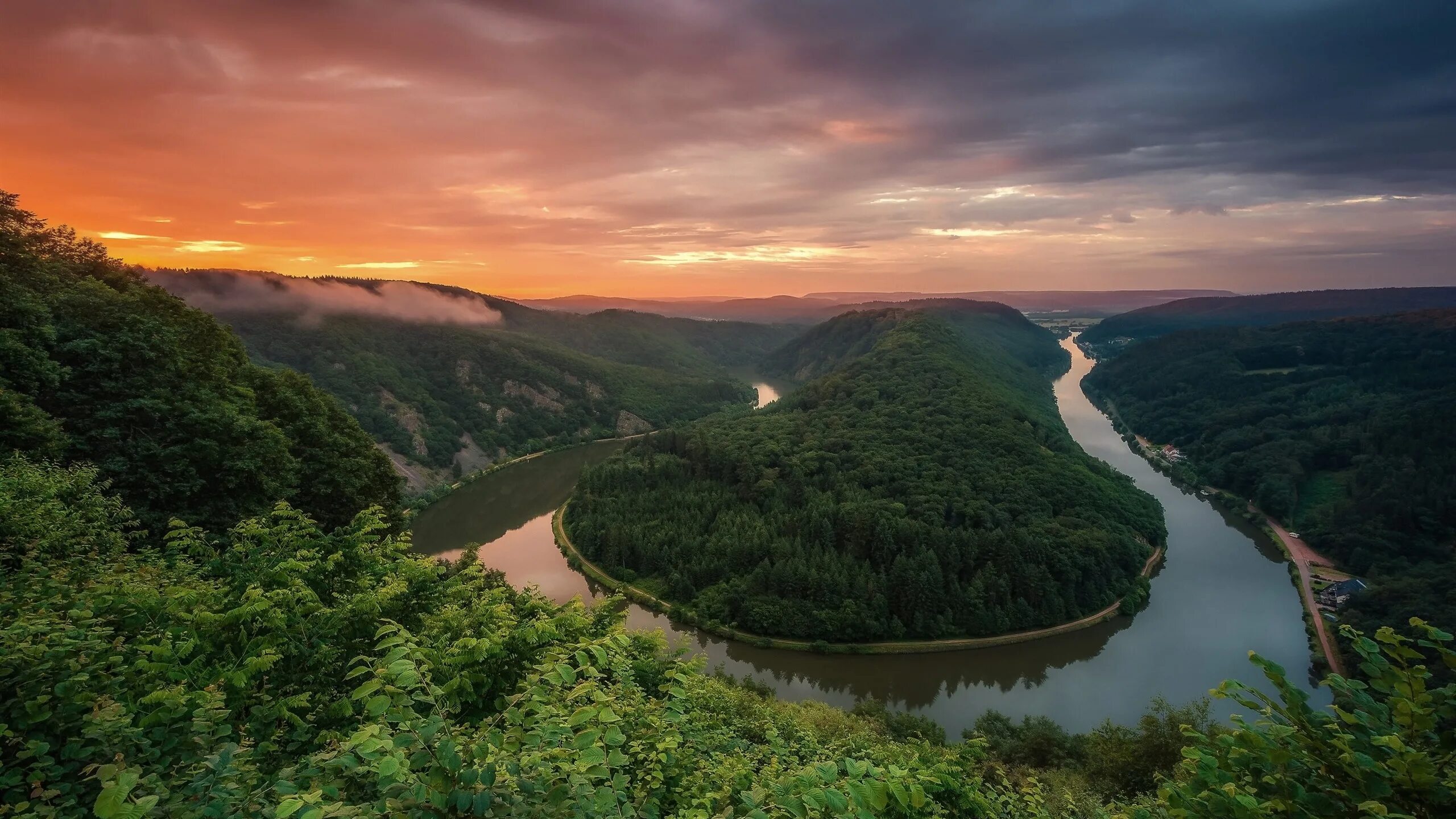 Река Саар Германия. Излучина реки Саар. Река Эльба в Германии. Saarland реки. Речной изгиб