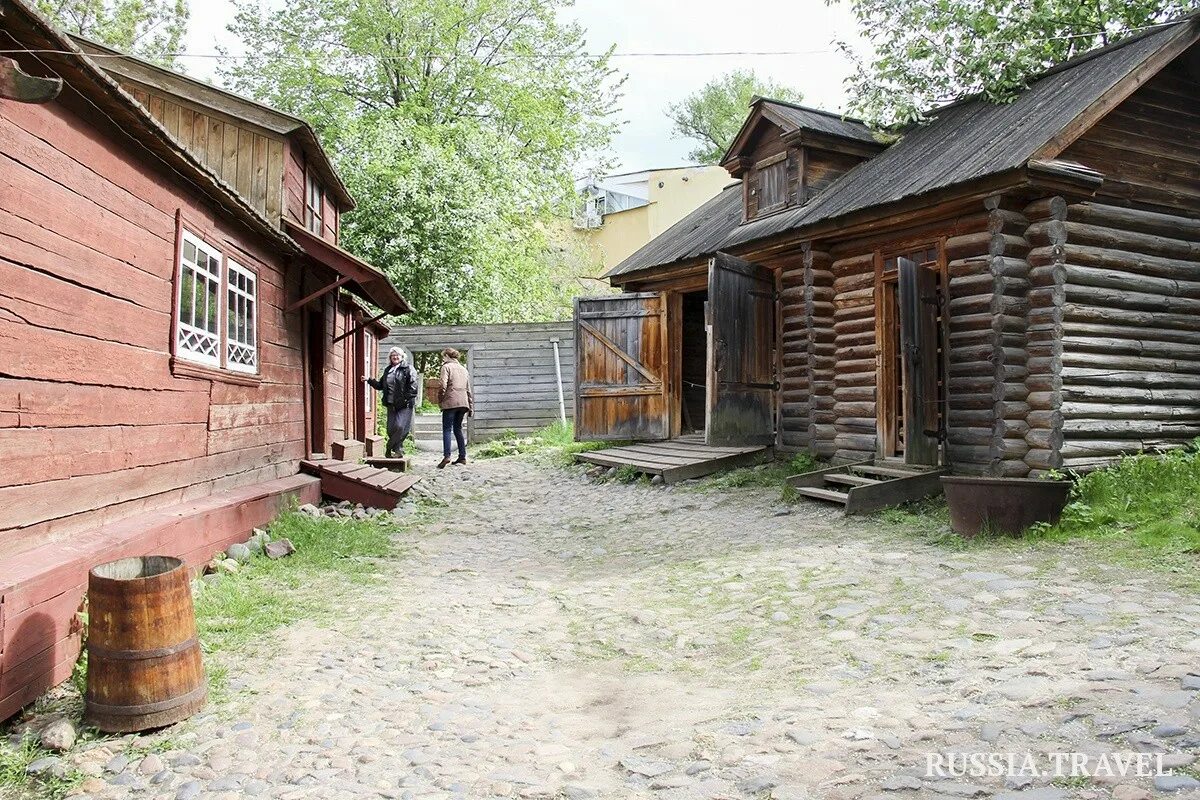 Домик каширина в нижнем новгороде. Двор деда каширина. Горького "домик каширина". Домик каширина красильня. Музей детства а.