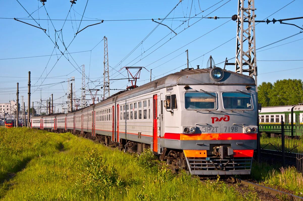 эр9 в рязани. моторвагонное депо раменское, раменское. эр2 электропоезд. тч7 рыбное. эр2 1334.