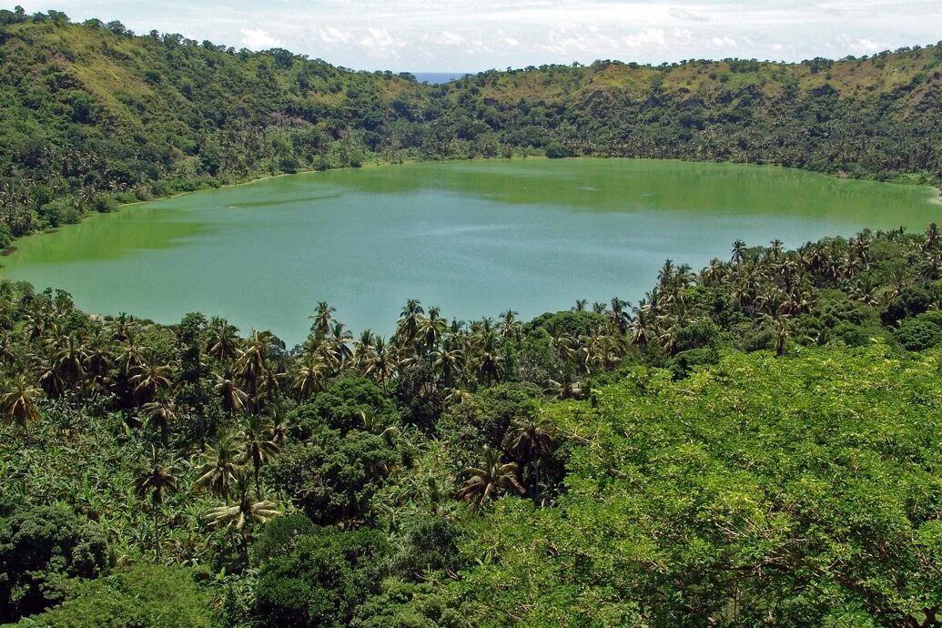 Mayotte. Майотта Лагуна. Реюньон и острова Майотта. Майотта остров. Майотта заморский регион Франции.