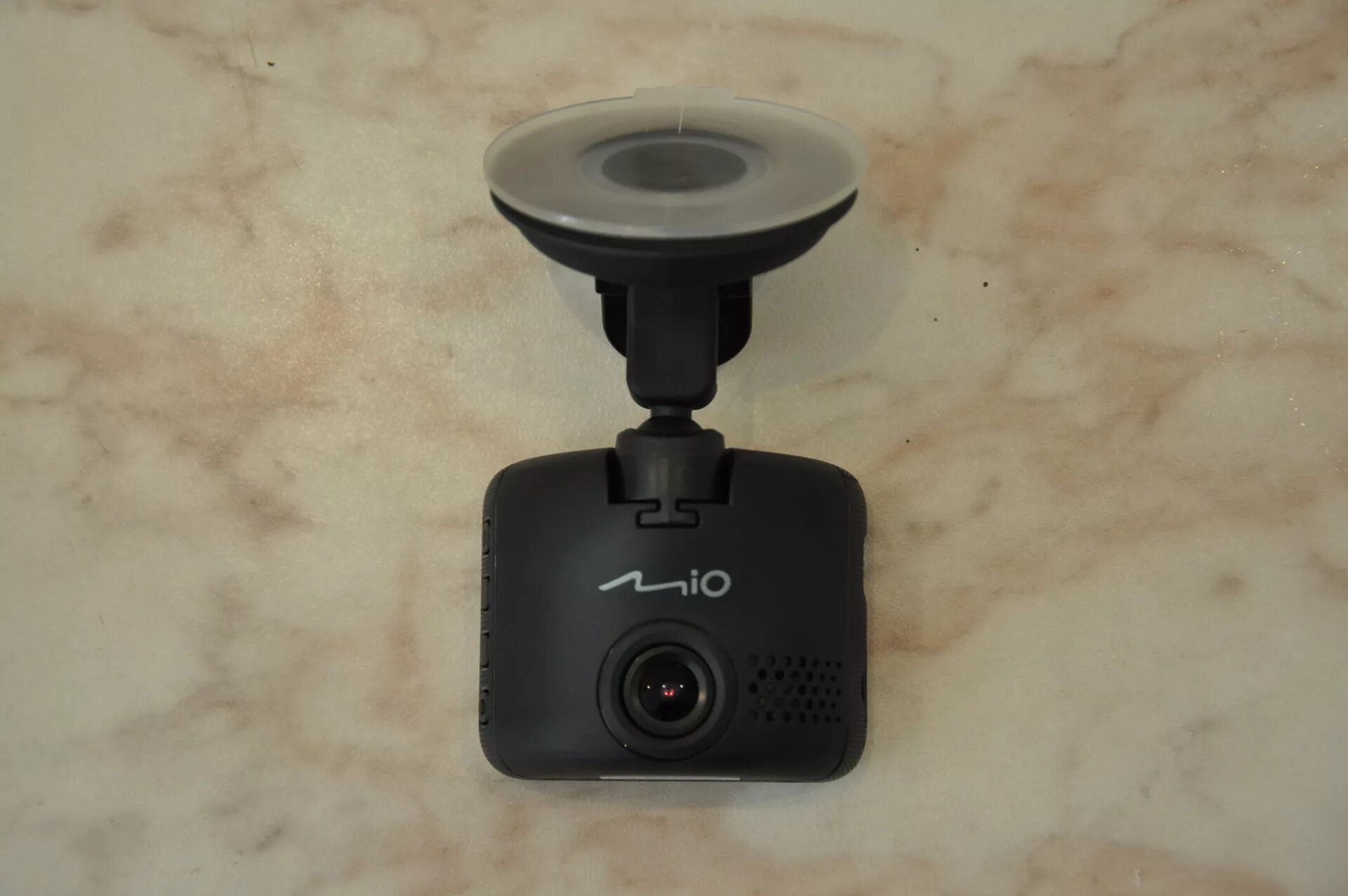 Видеорегистратор mivue 765. Mio mivue i170. видеорегистратор mio mivue c431 (442n67600020). регистратор мио 350. mivue d57 dual.