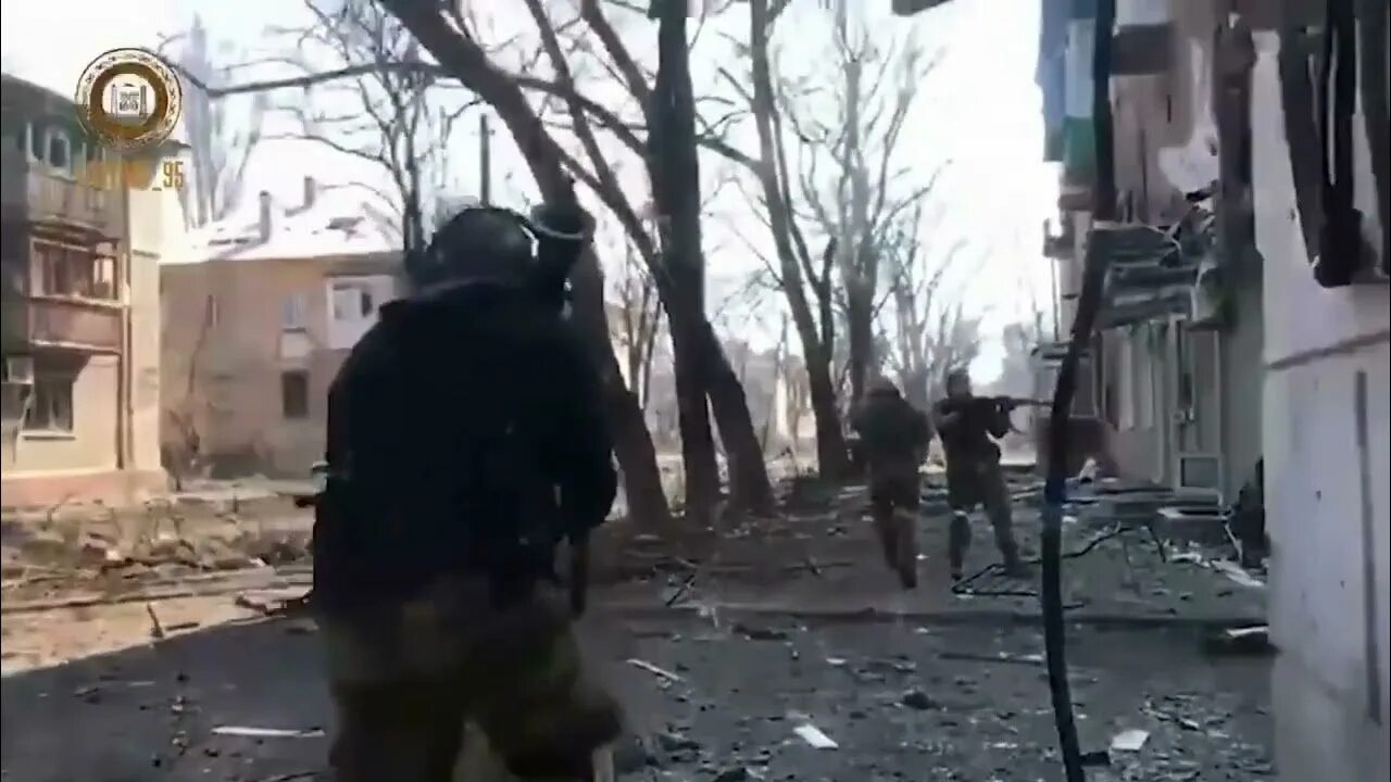 Чеченцы в Украине воюют. Срочные новости бои на украине