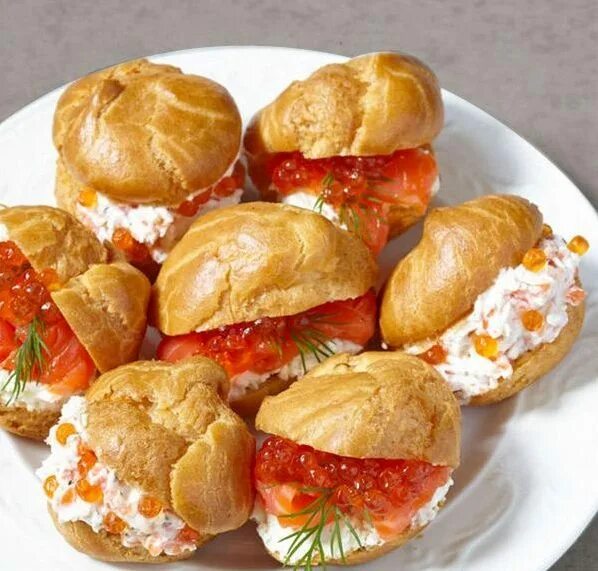 Профитроли закусочные. Начинка для профитролей закусочных рецепт с фото. Начинка для профитролей закусочных рецепт с фото. Начинка для профитролей закусочных рецепт с фото. Профитроли с оливье.