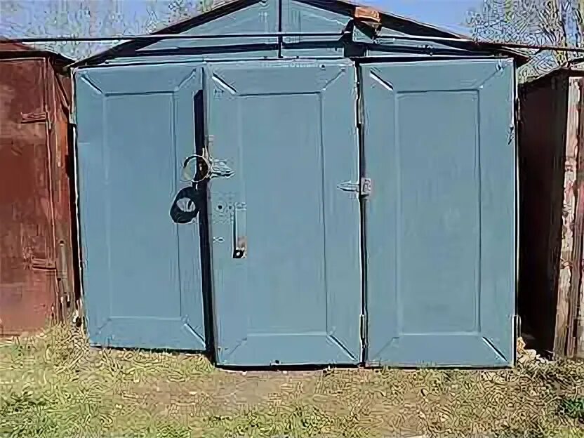 Гаражи на авито в петрозаводске. Гараж в боровом. Клуб гараж петрозаводск. Гаражи. Гаражи на авито в петрозаводске.