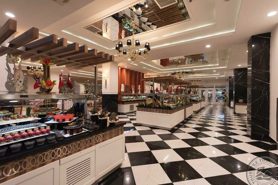 Garden select 5. Турция роял гарден селект алания. royal garden select hotel 5 *. royal garden select suite 5 hotel alanya. роял гарден бич алания.