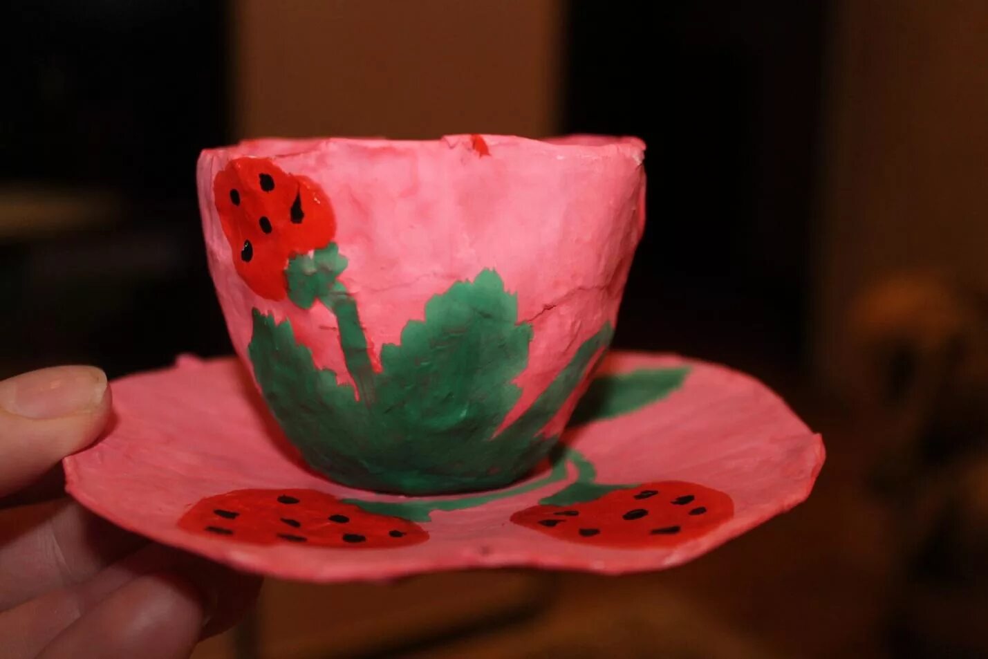 настольный кукольный театр своими руками маша и медведь. конусный настольный театр три медведя. украшения из папье маше. папье-маше. папье маше для детей.