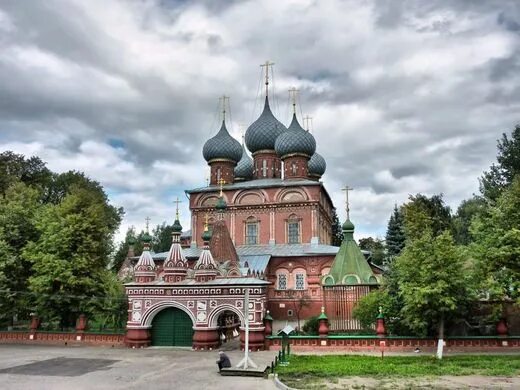 Святые места Костромы